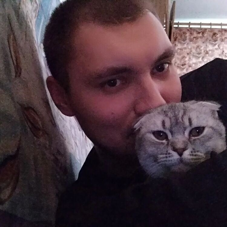  35282000  Artur, 31 ,    