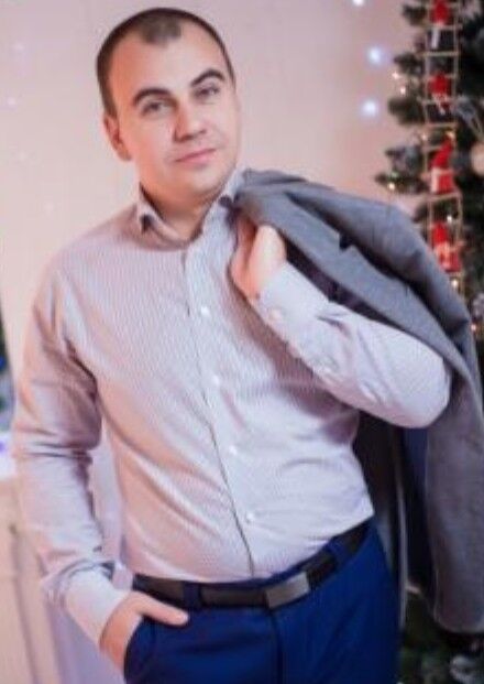  ,   Djoni, 56 ,   
