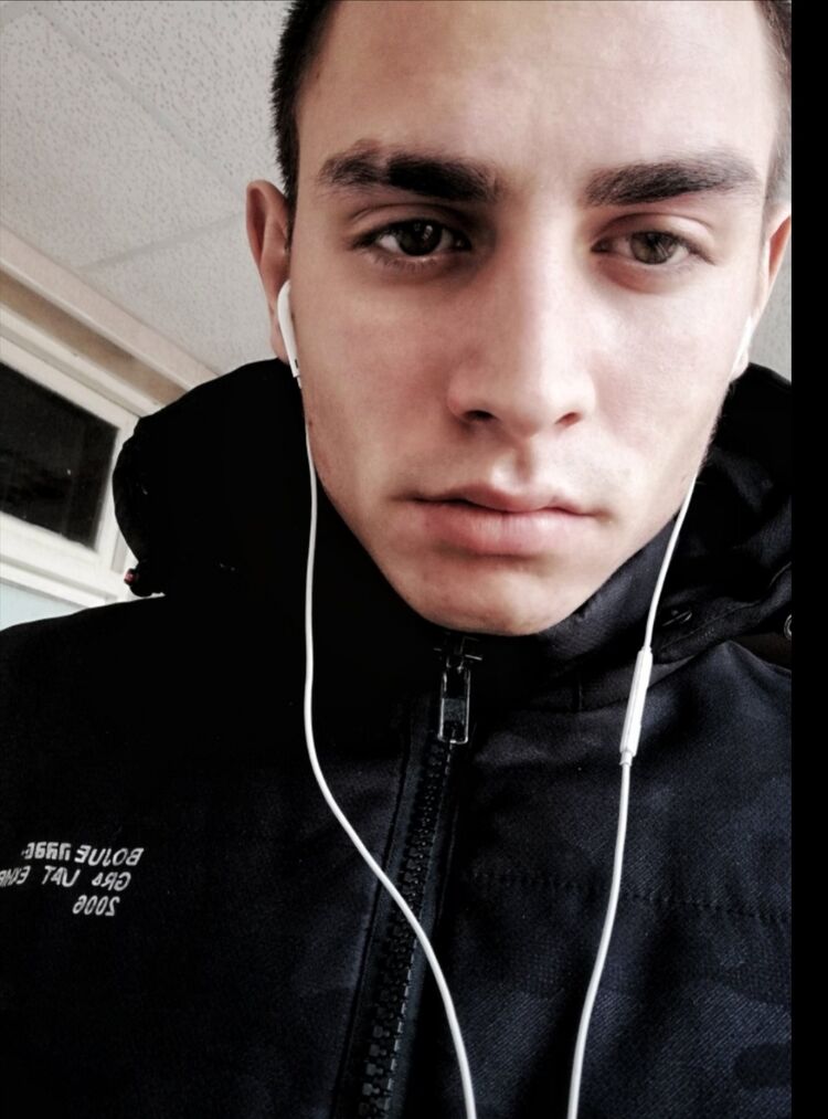  22823910  , 25 ,    --