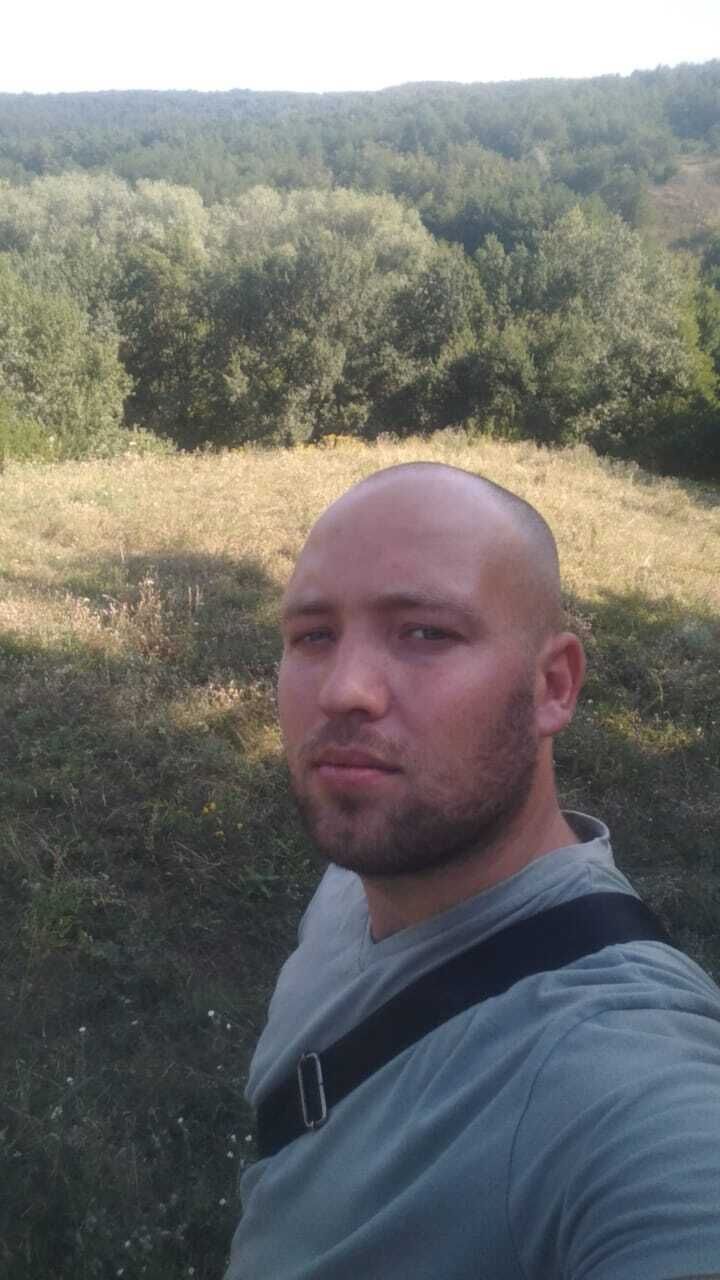 22878730  , 35 ,    