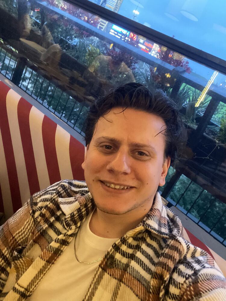  54740690  Harun, 30 ,    