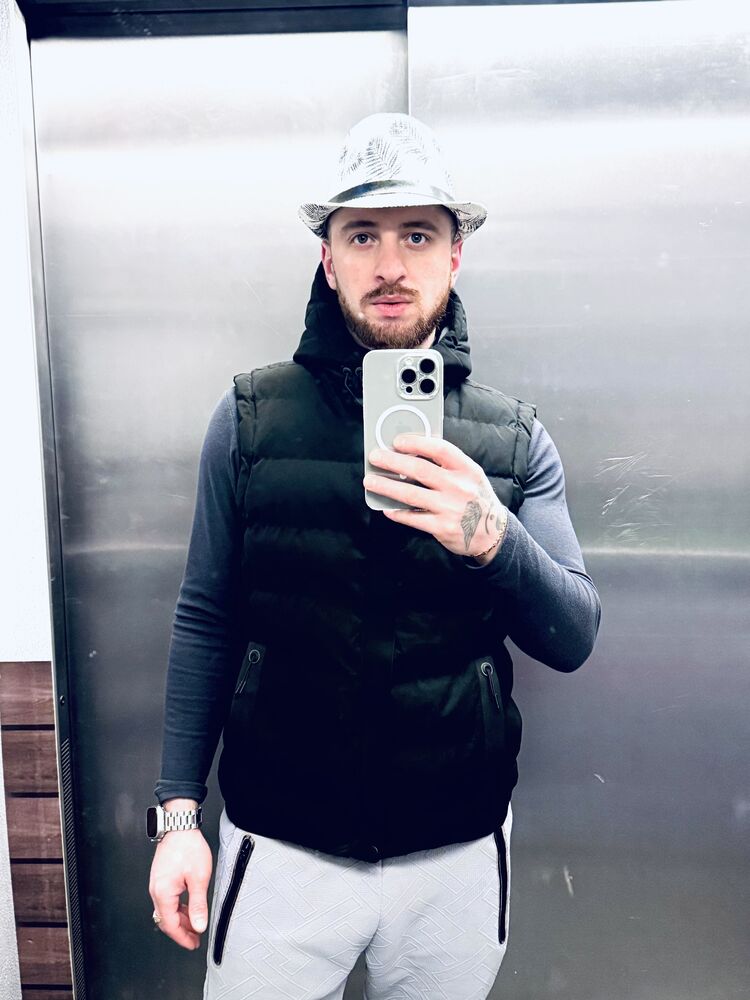  -,   Giorgi, 29 ,  