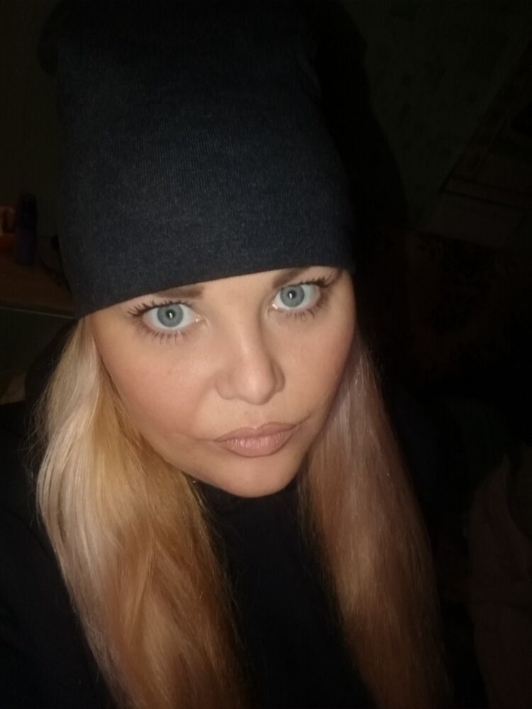  ,   Anastasia, 32 ,   ,   , c 