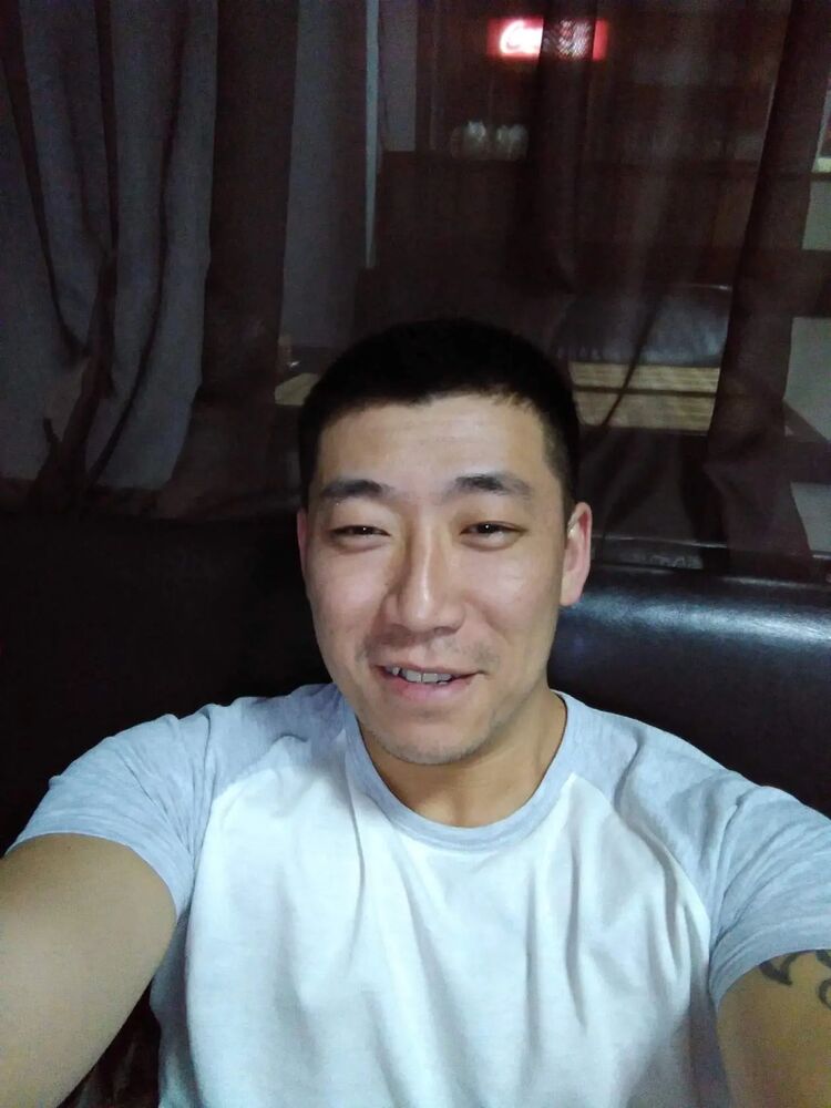  46749960  , 41 ,    