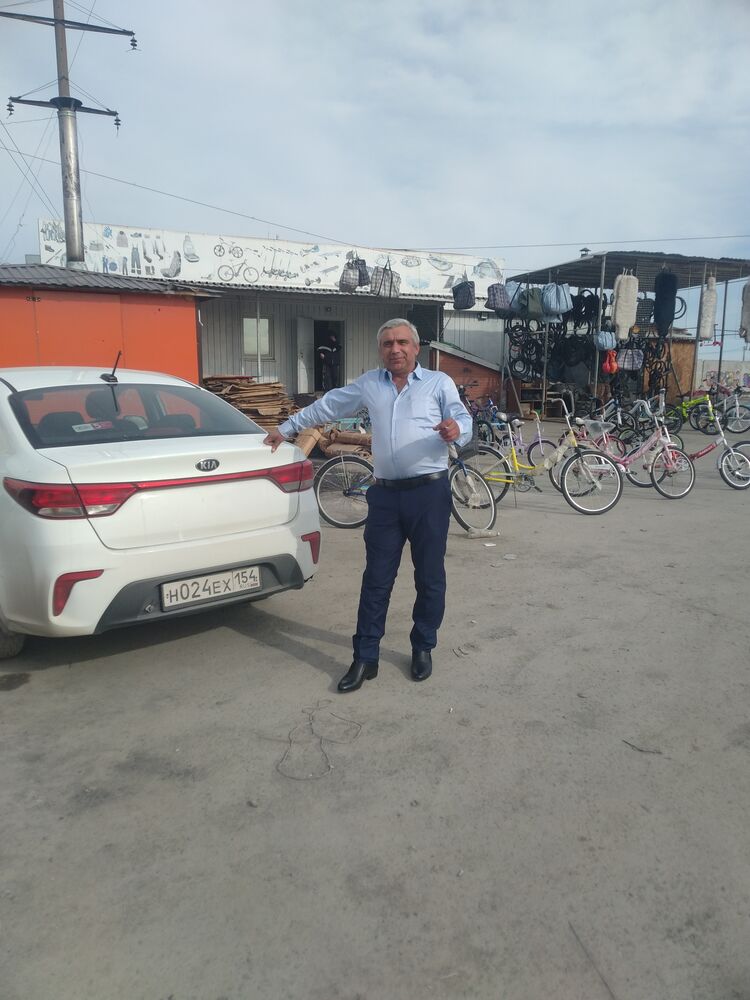  ,   Elman, 51 ,   ,   , c 