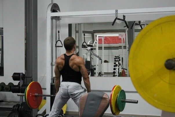  8836420  Artem, 34 ,    