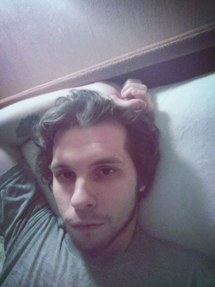  -,   Leon, 31 ,   ,   , c , 