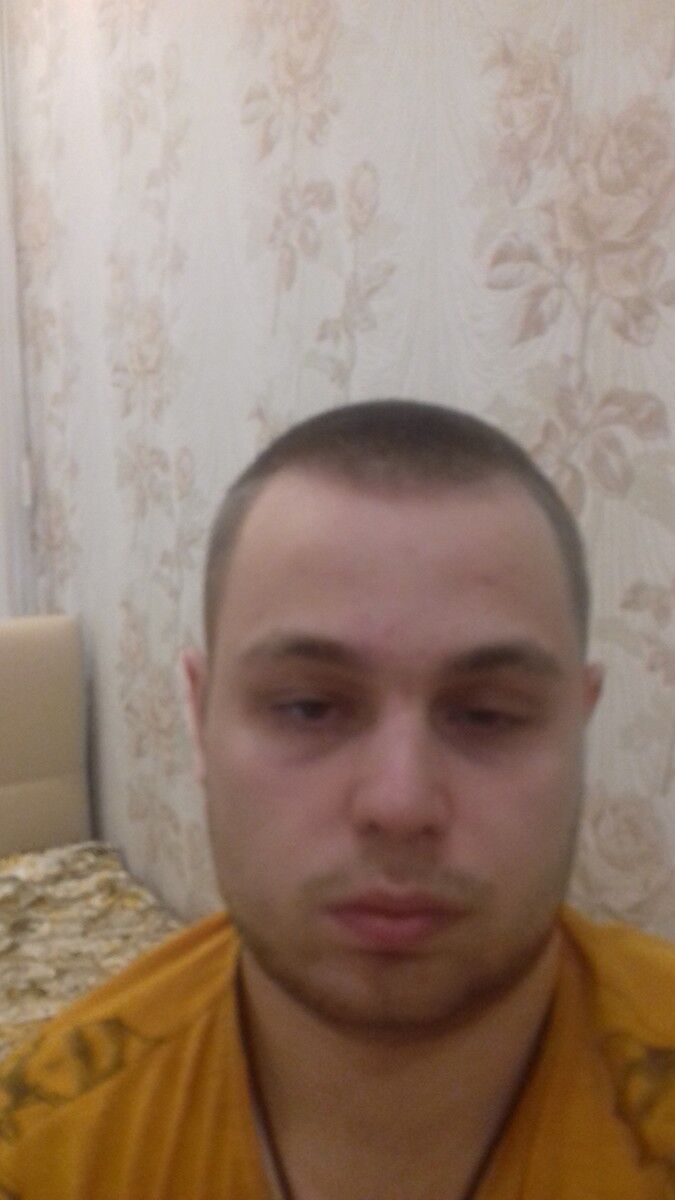  18549760  Mark, 28 ,    