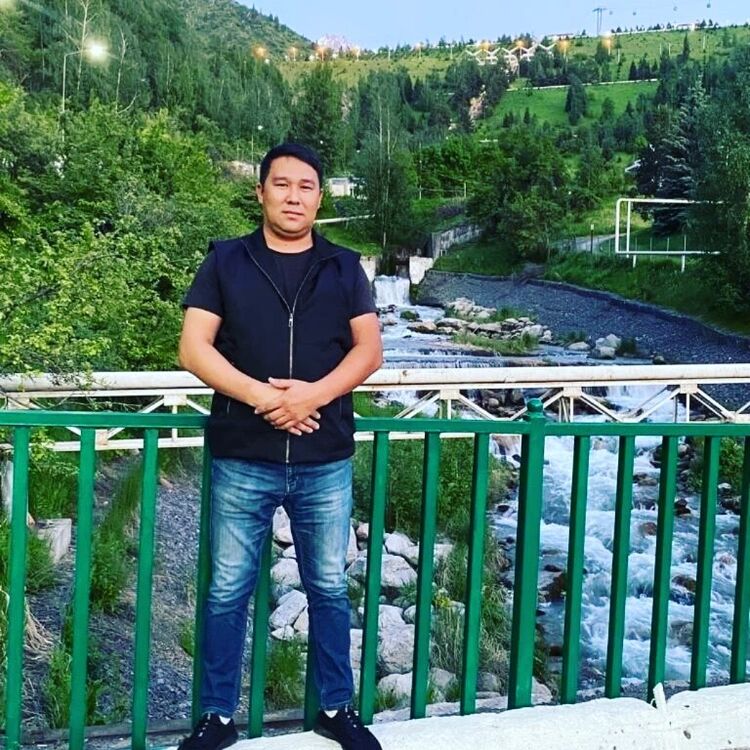  ,   Massaj, 34 ,   ,   