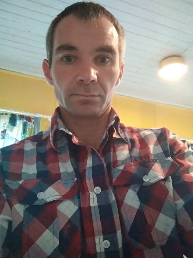  ,   Robert, 48 ,   