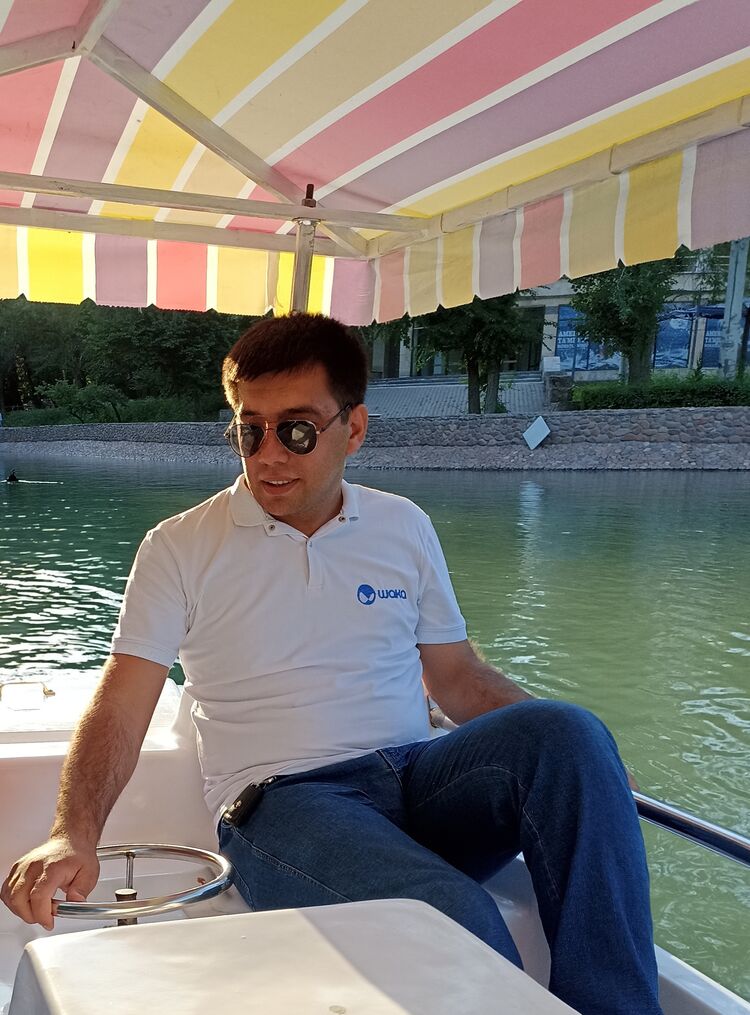  ,   Sherzod, 32 ,   ,   