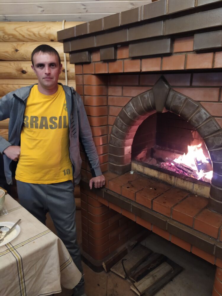  43148220  Sergey, 40 ,     