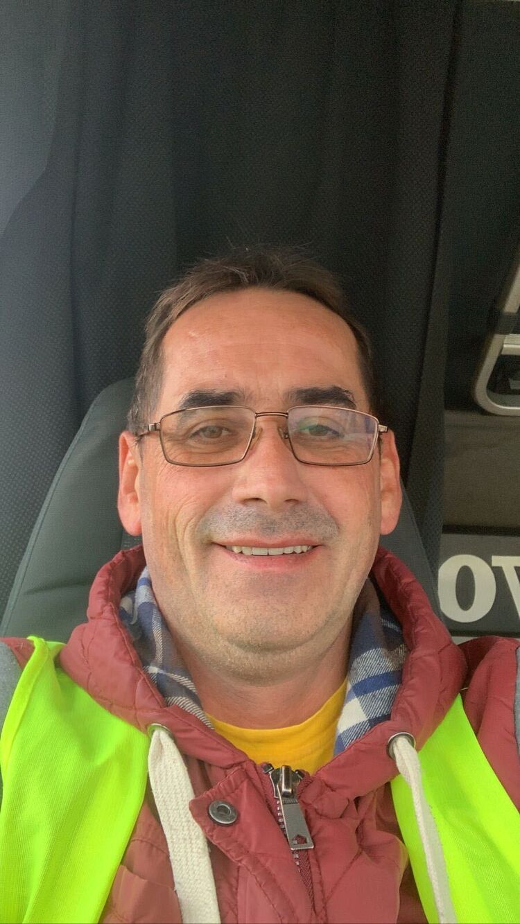  31452540  , 46 ,    