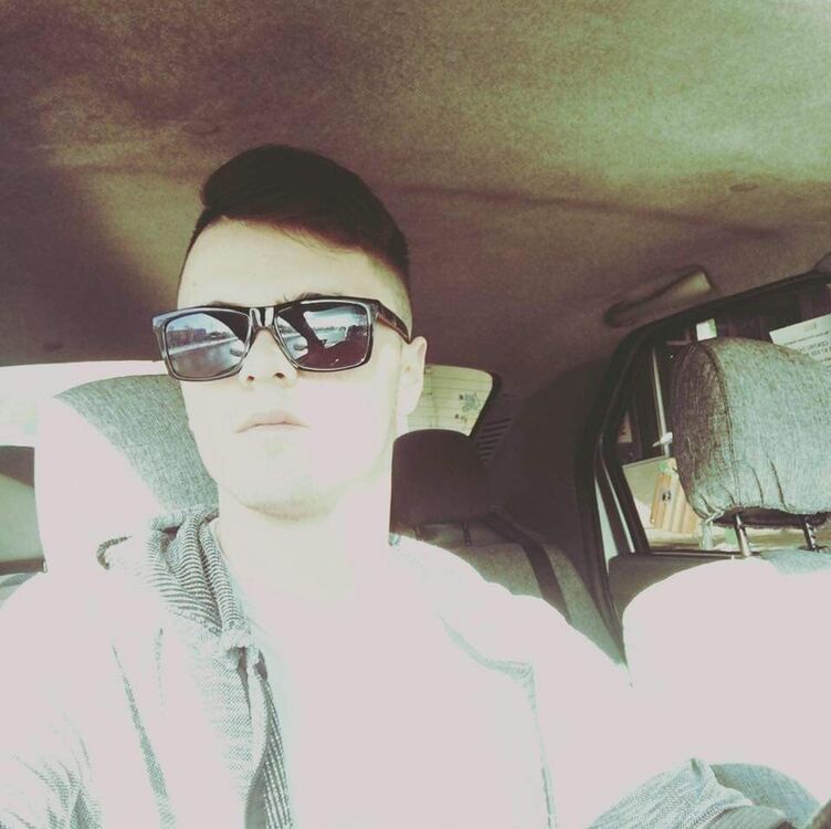  ,   Marin, 29 ,   