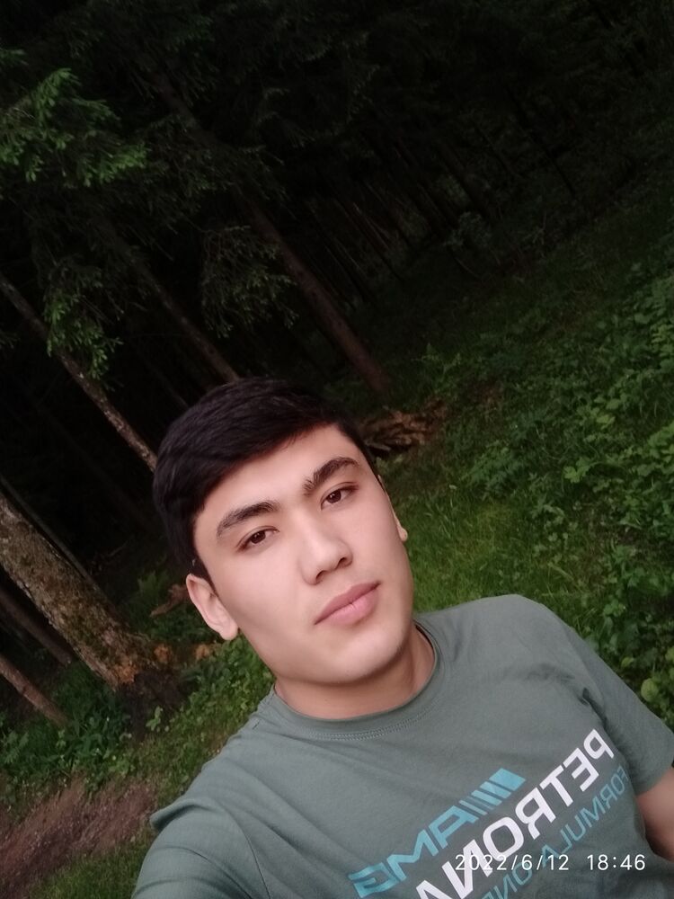  28735970  Rustam, 24 ,    