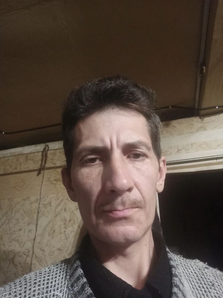  ,   Nikalay, 47 ,     , c , 
