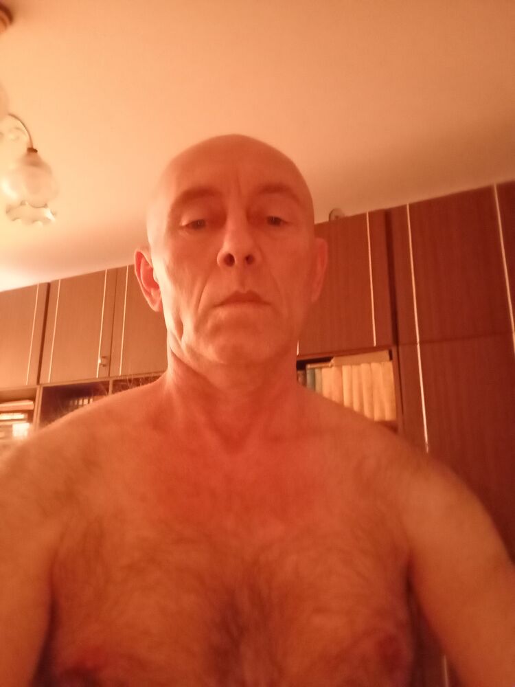  43024410  , 57 ,    