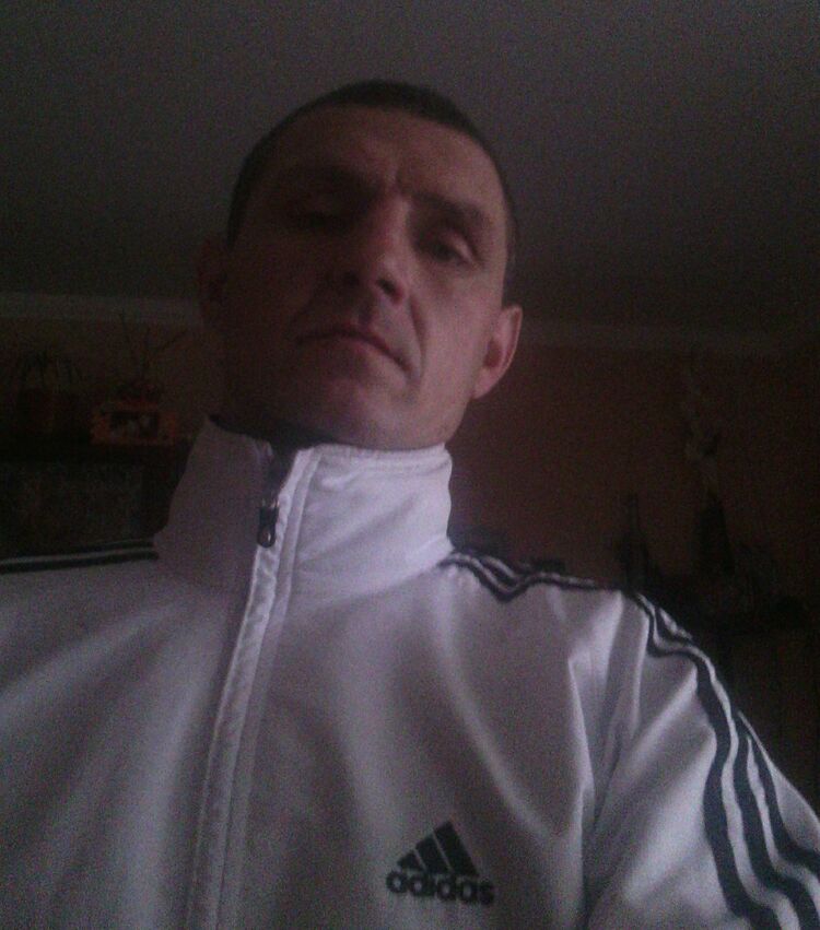  5230670  Valera, 48 ,    