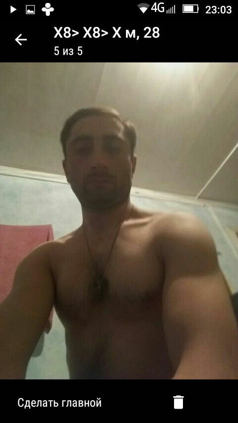  20437310  Alex, 35 ,    