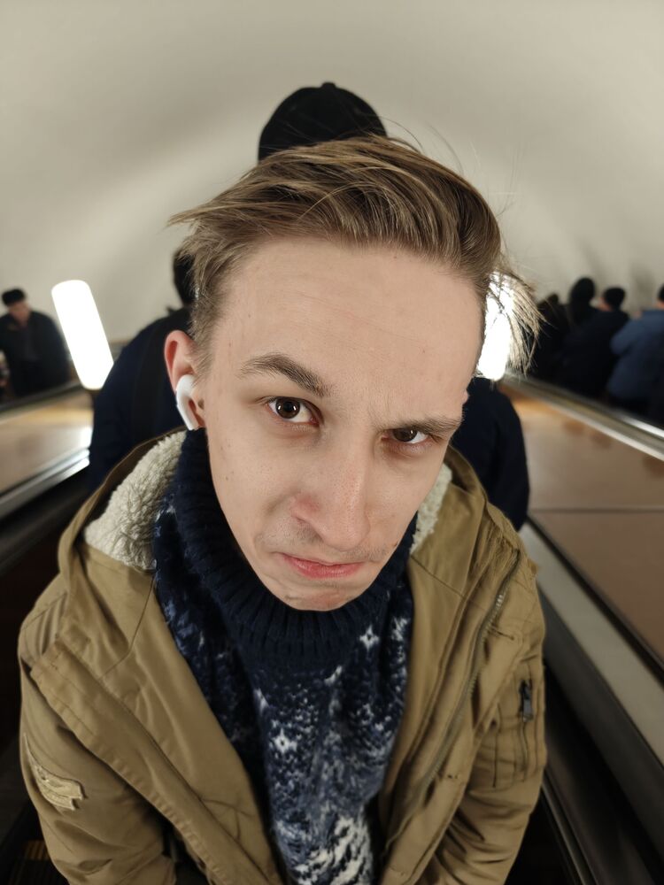  ,   Egor, 21 ,   ,   , c 