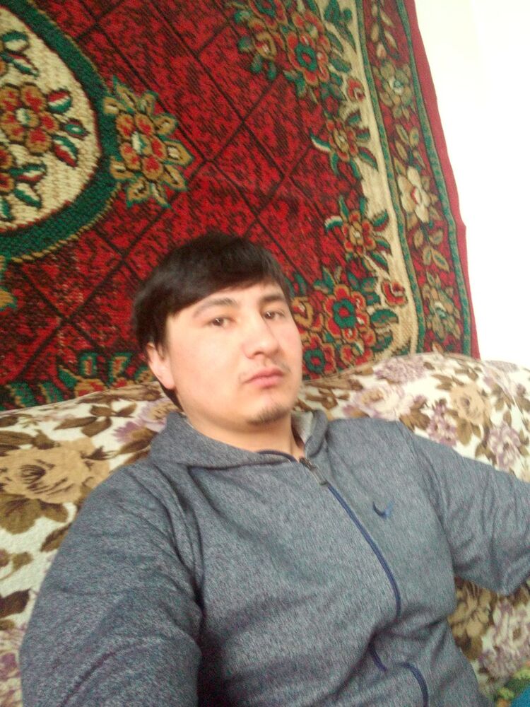  ,   Ernar, 33 ,   ,   , c , 