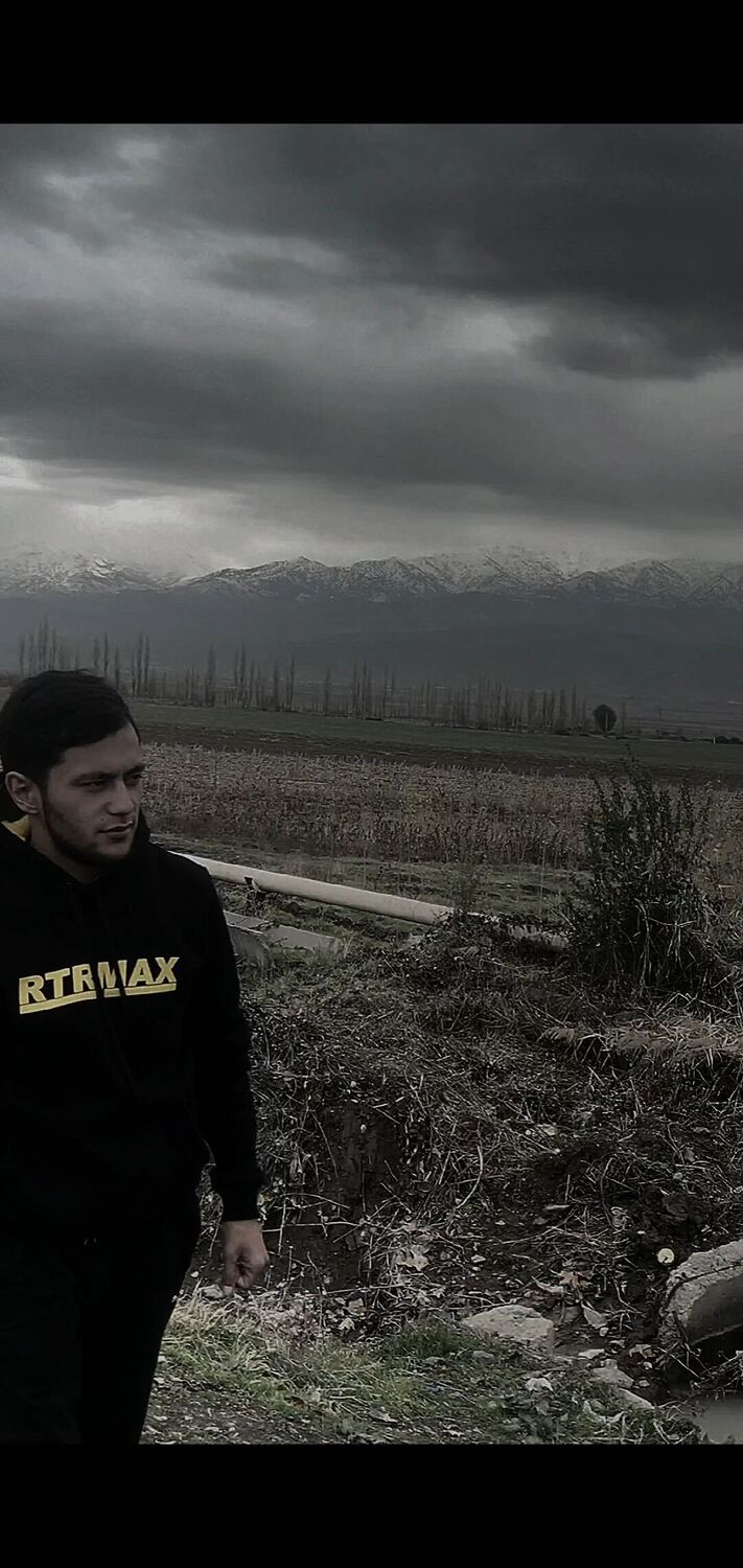  30979590  Javohir, 27 ,    