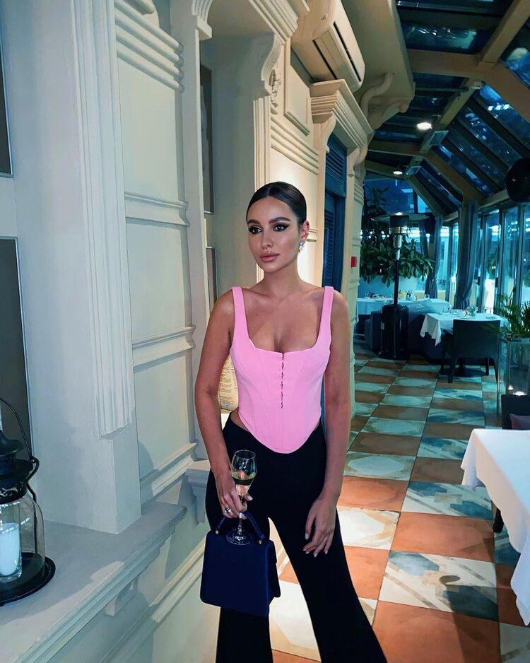 ���� 47876980 ������� Nika, 31 ���, ���� ���������� � ������