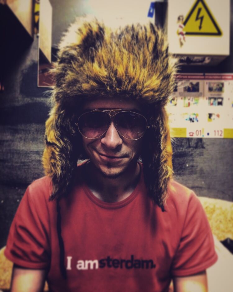 ���� 55514940 ������� ����, 35 ���, ���� ���������� � �����������