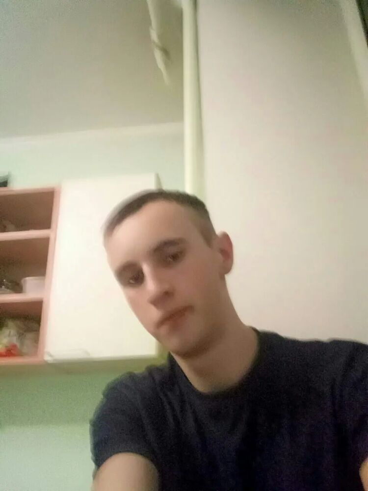  45140060  Ivan, 24 ,    