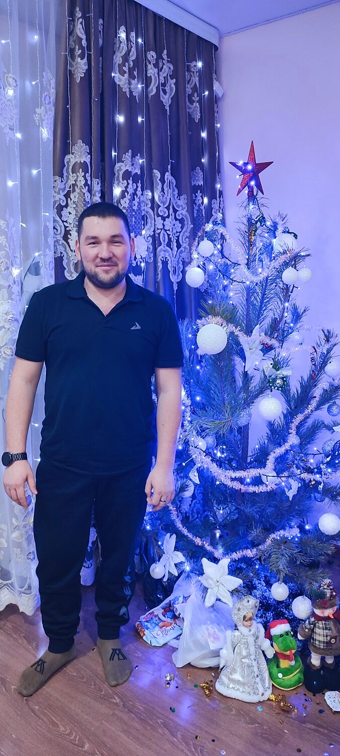  51995150  Alexey, 36 ,     