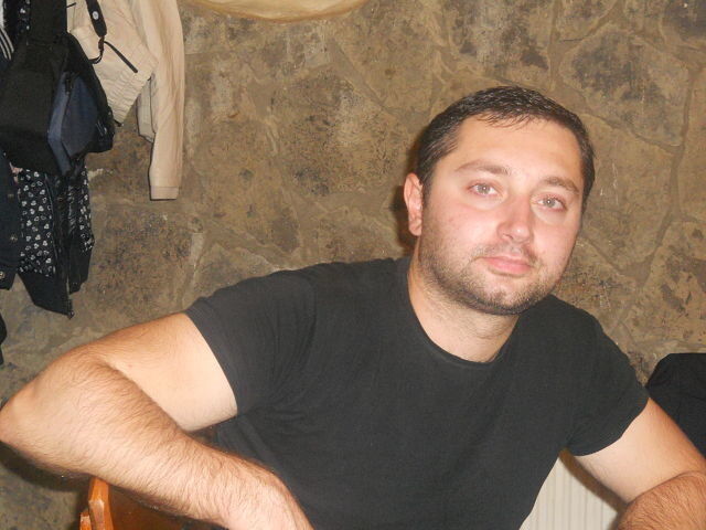 ���� 4039720 ������� Robert, 42 ����, ���� ���������� � �������-��-����