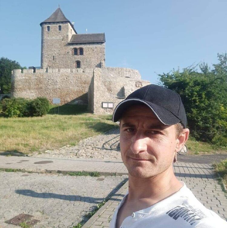  38171320  RusLan, 39 ,    