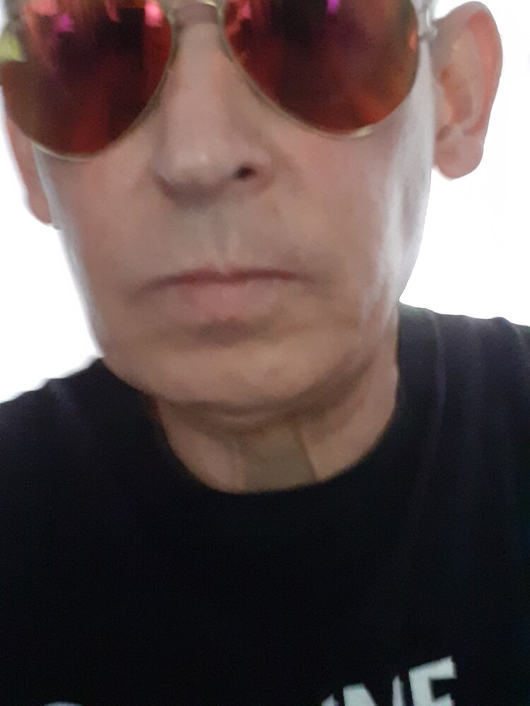  27915720  Vladislav, 68 ,    