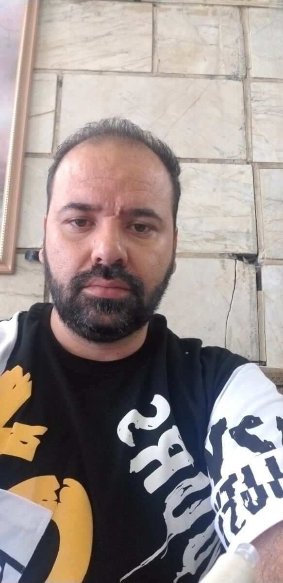  Le Lamentin,   Reza, 39 ,   ,   , c 