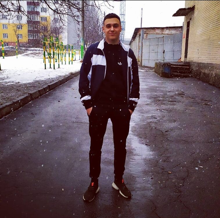  Tarnow Opolski,   , 22 ,   