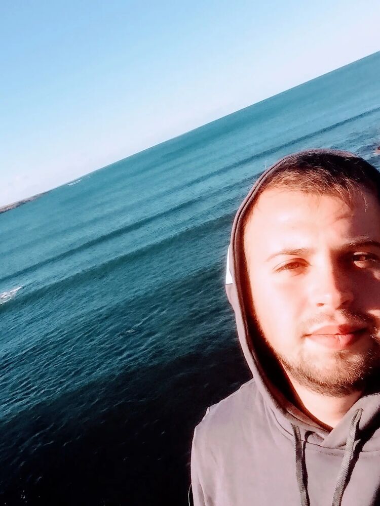  --,   Ilya, 23 ,   ,   , 