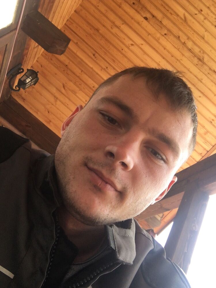  ,   Misha, 31 ,   ,   