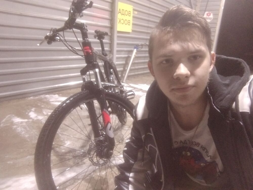  ,   Jony, 21 ,   ,   