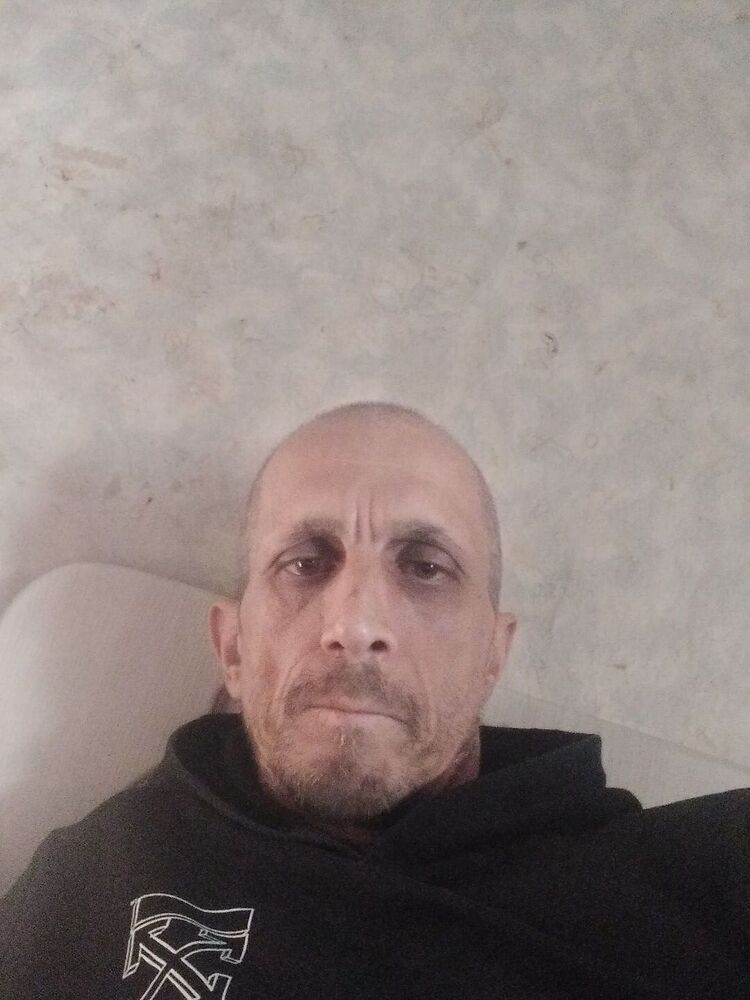  38375330  , 47 ,    