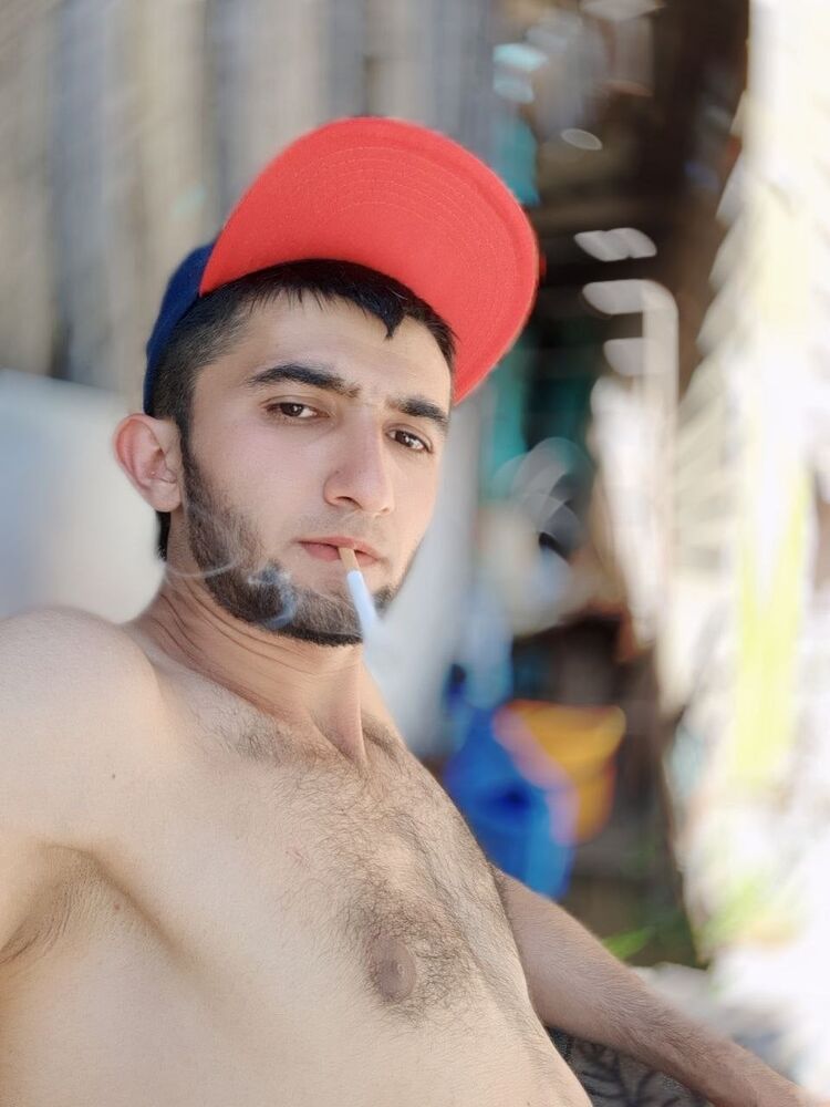  49483580  , 26 ,    