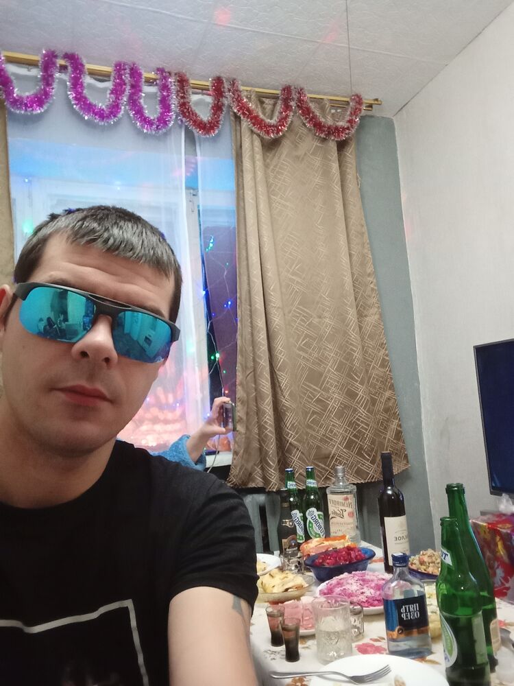  40840770  , 32 ,    