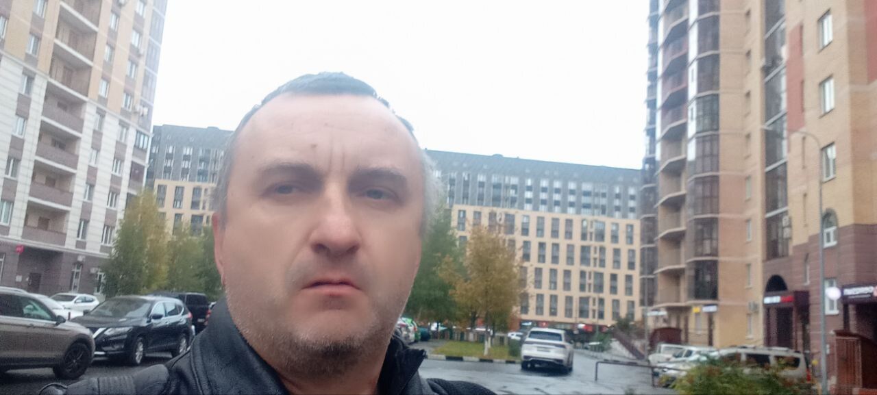 53928160  Andrey, 53 ,    