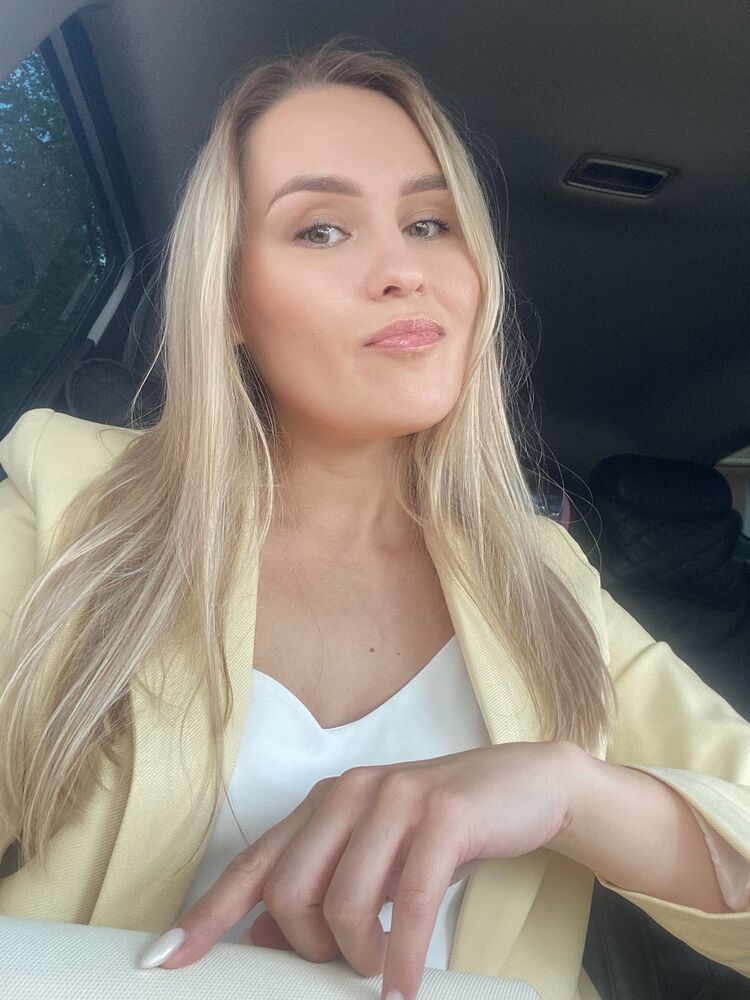  51542600  Kseniya, 31 ,    
