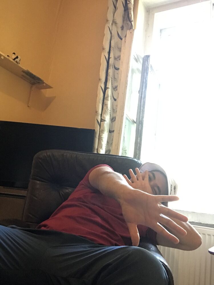  27933900  , 33 ,    -