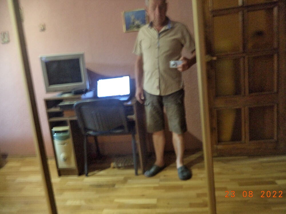  28710460  , 64 ,    