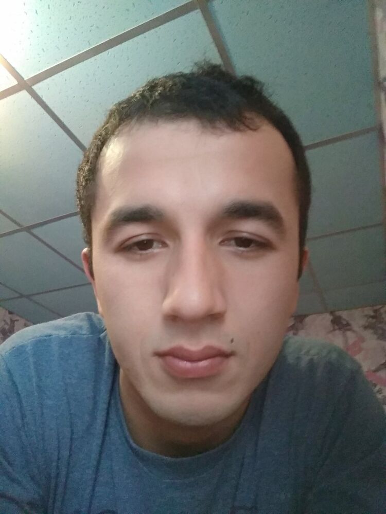  11254140  Maks, 34 ,     