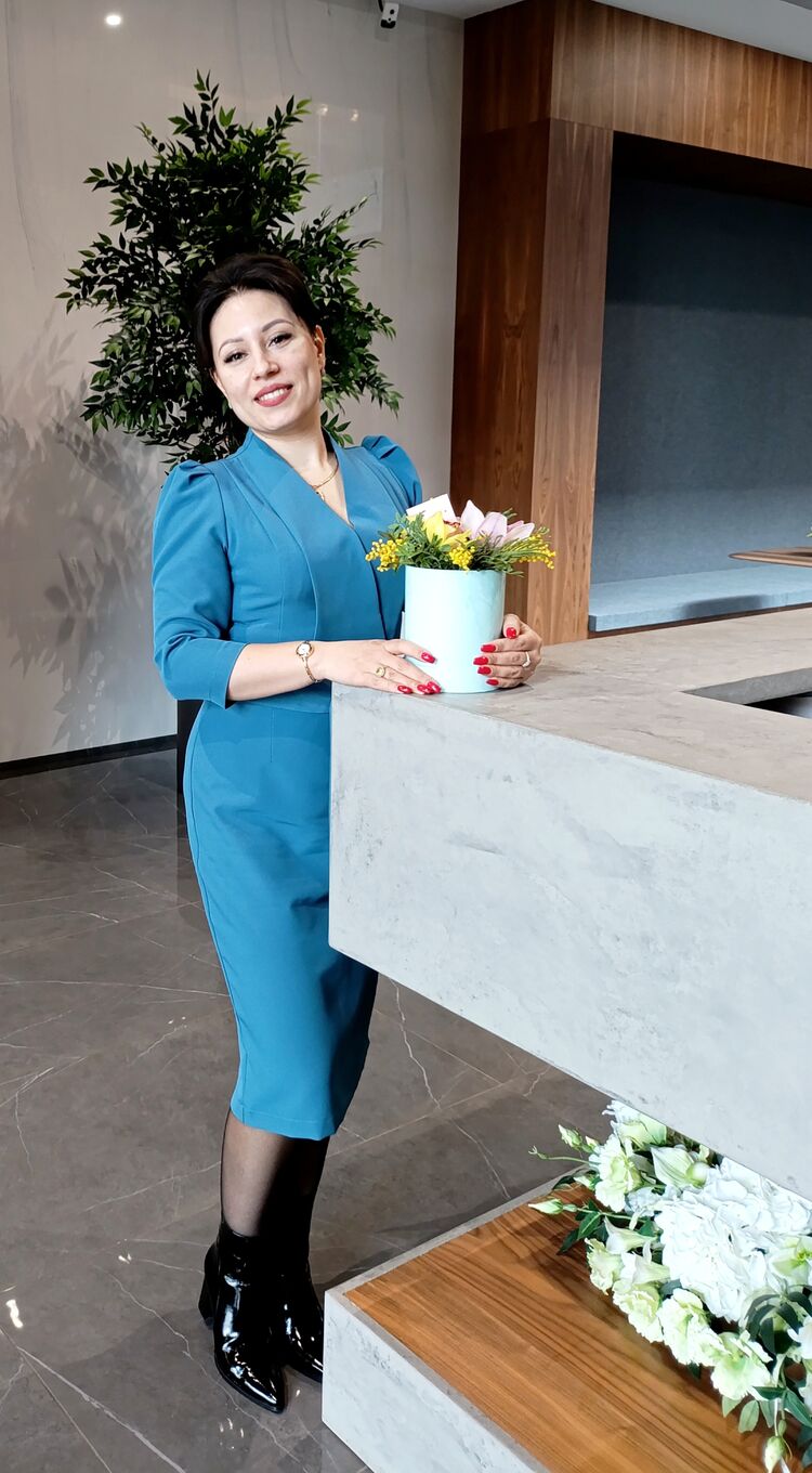  ,   Nadejda, 37 ,     , c , 