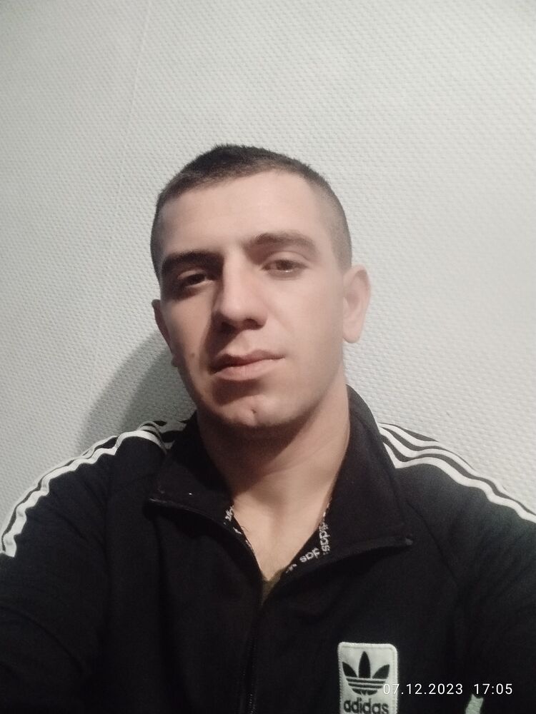  46109060  , 27 ,    