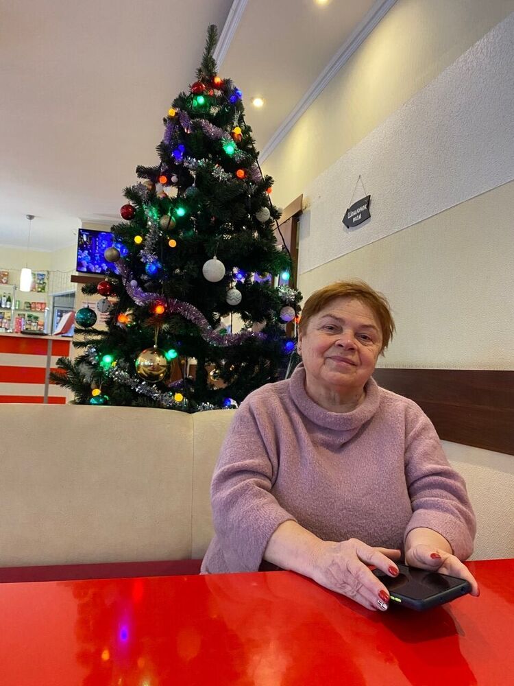 ���������� �������, ���� ������� Ninett, 74 ����, ������������ ��� ����� � ���������, c�������� ���������