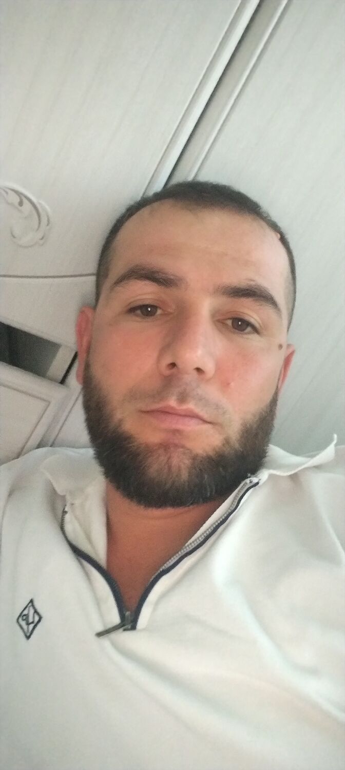  53852700  , 32 ,    
